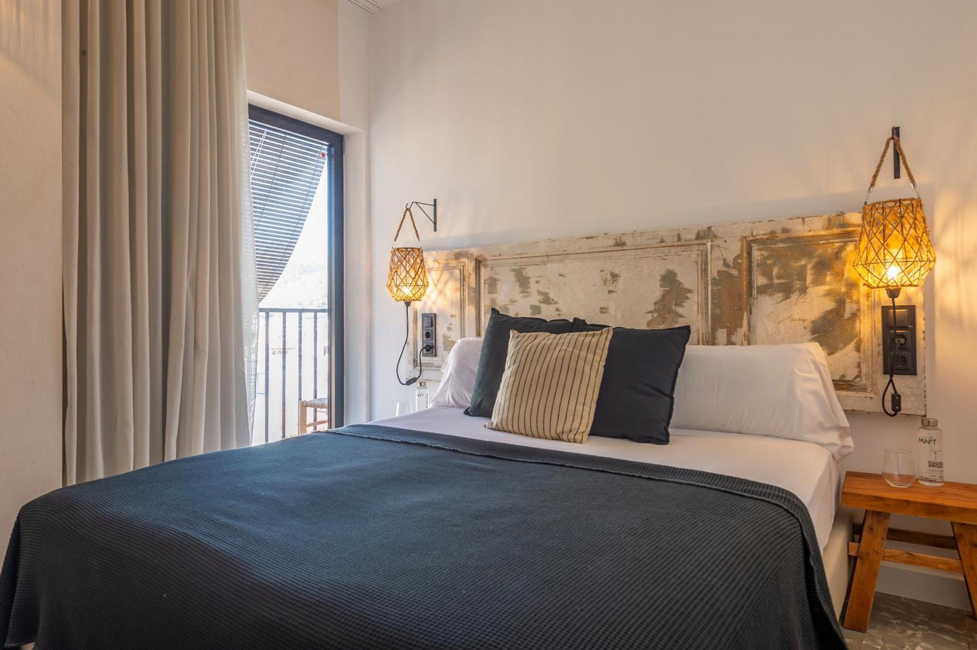Hostal Boutique Es Menut Тосса-де-Мар Экстерьер фото